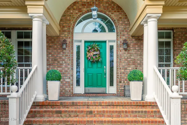 $1,295,000 | 105 Back Creek Court, Hertford, NC 27944