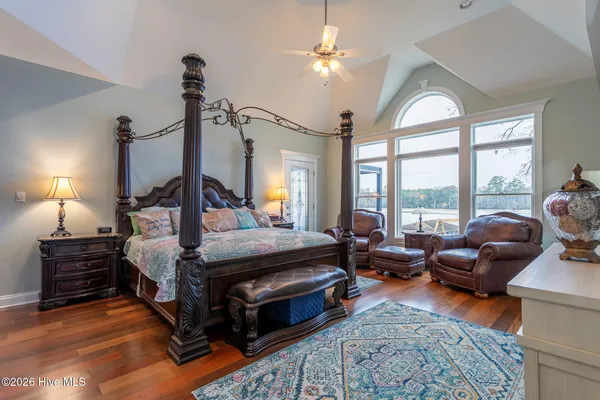 $1,295,000 | 105 Back Creek Court, Hertford, NC 27944