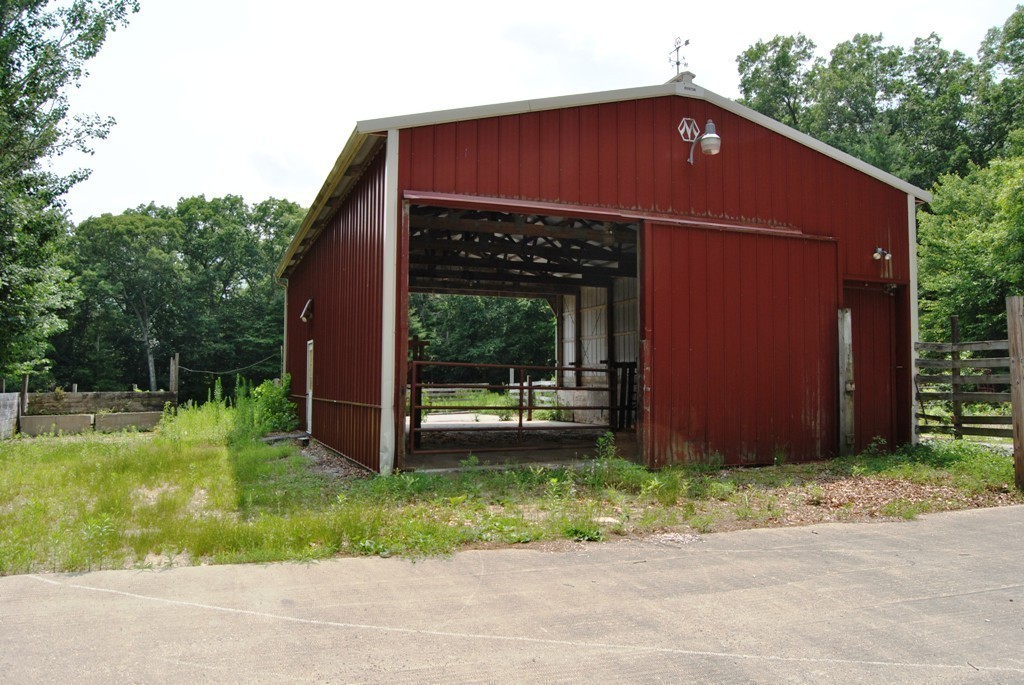 131 Hagstrom Road Thompson, CT 06281 - Photo 26 of 30 Gallery Image 26
