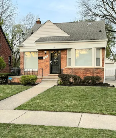 $199,900 | 11768 Hazelton, Redford, MI 48239