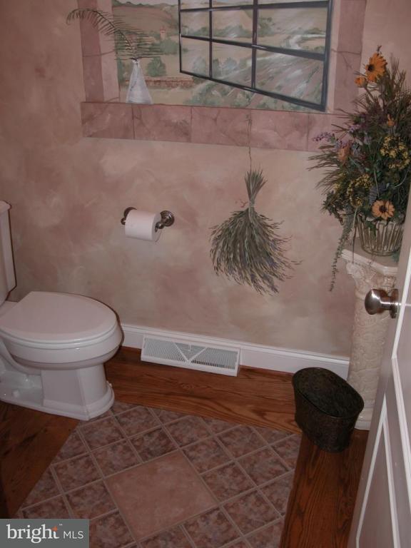 735 Goose Neck Drive, Unit 237 Lititz, PA 17543 - Photo 9 of 73 Gallery Image 9