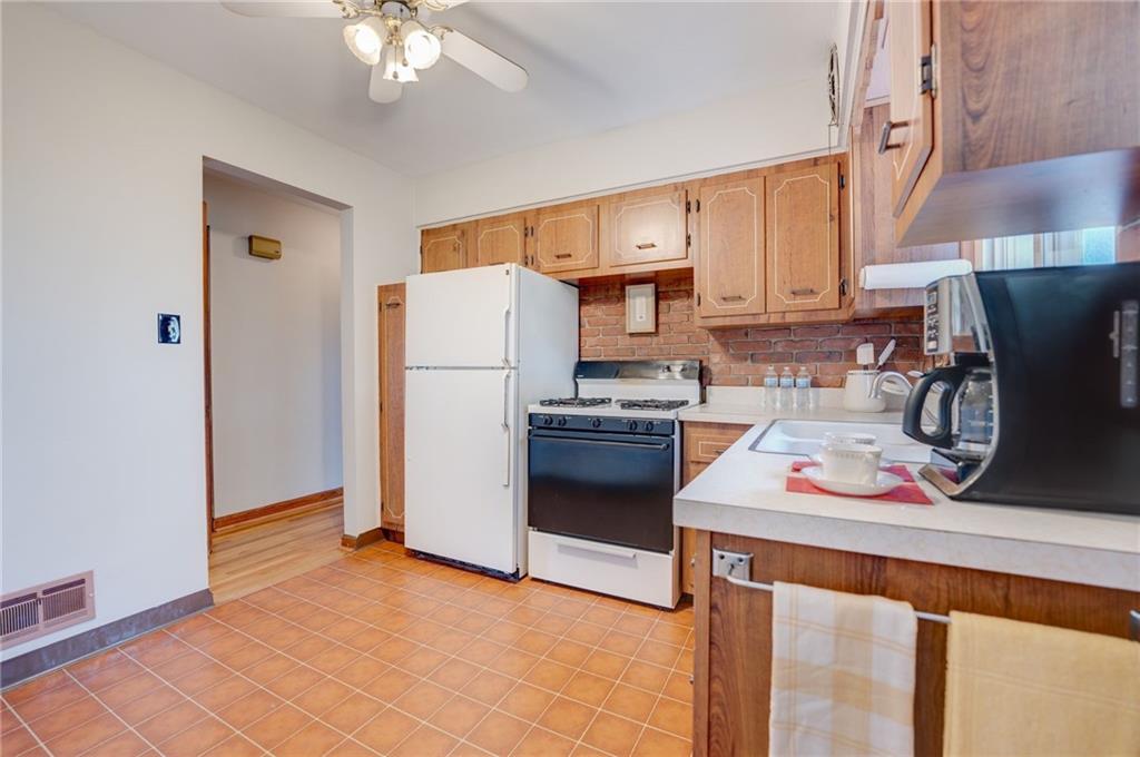 1362 Craigview Drive Pittsburgh, PA 15243 - Photo 7 of 21