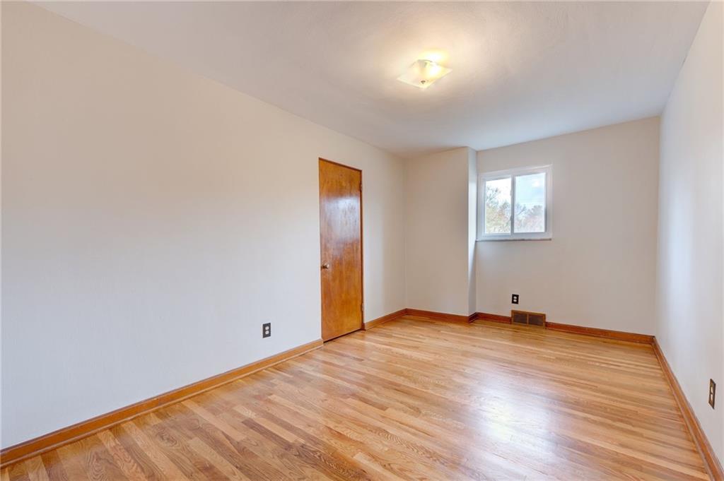 1362 Craigview Drive Pittsburgh, PA 15243 - Photo 8 of 21