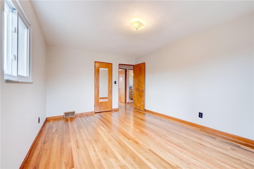 1362 Craigview Drive Pittsburgh, PA 15243 - Photo 10 of 21