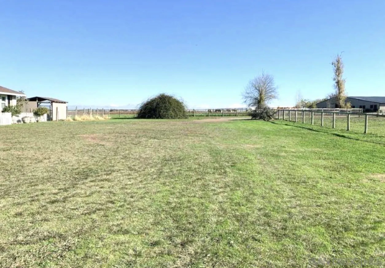 19901 Atkins Road Lodi, CA 95240 - Photo 24 of 27 a bathroom with a sink and a yard