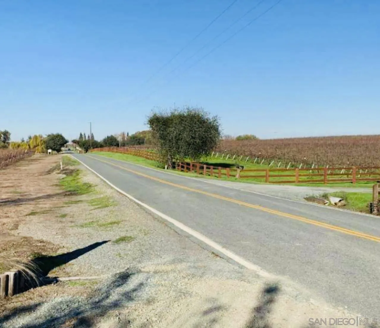 19901 Atkins Road Lodi, CA 95240 - Photo 3 of 27 a view of a lake view