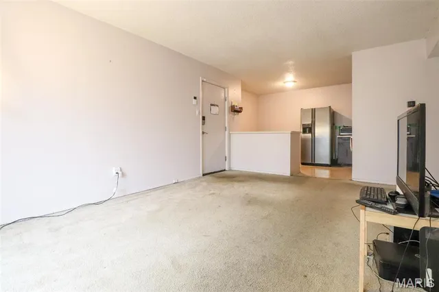 $79,900 | 2781 Blackforest Drive, Unit C, St. Louis, MO 63129