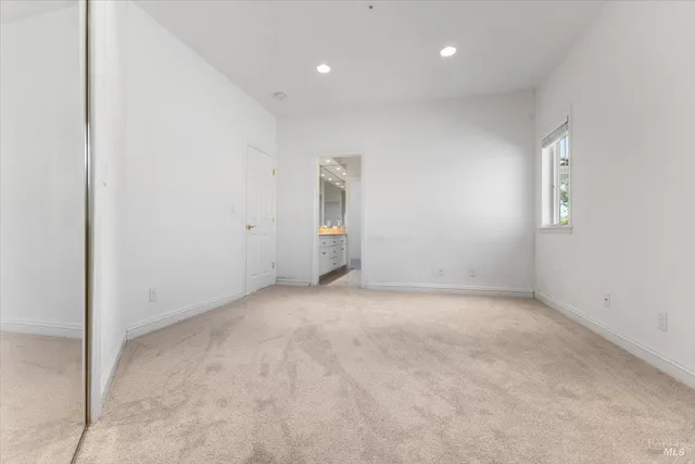 $3,750,000 | 4076-4080 Old Redwood Highway, Santa Rosa, CA 95403