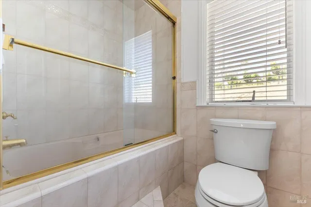 $3,750,000 | 4076-4080 Old Redwood Highway, Santa Rosa, CA 95403