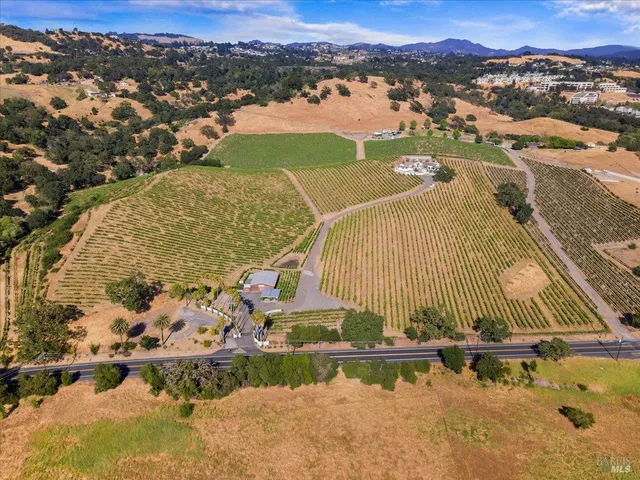 $3,750,000 | 4076-4080 Old Redwood Highway, Santa Rosa, CA 95403