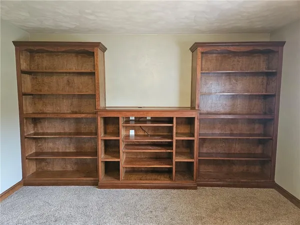 $310,000 | 101 Sunrise Cove Lane, Butler, PA 16001