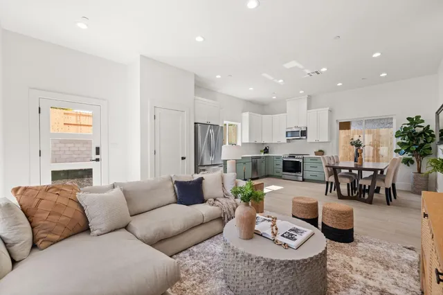 $1,569,000 | 3800 Annabelle Avenue, Granite Bay, CA 95661