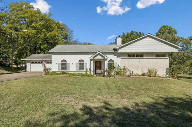 $554,900 | 1010 Chadwell Drive, Madison, TN 37115