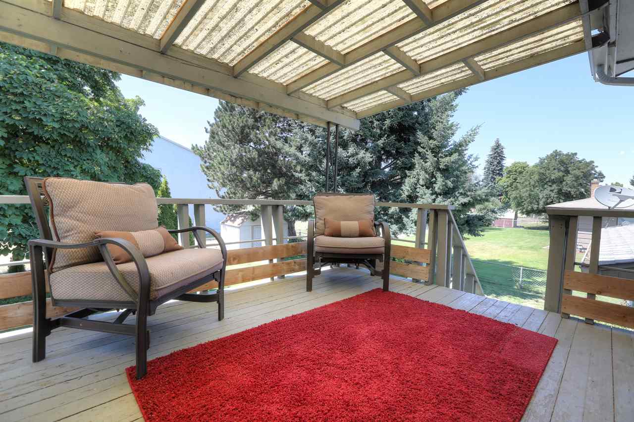 504 South Houk Road Spokane Valley, WA 99216 - Photo 17 of 20