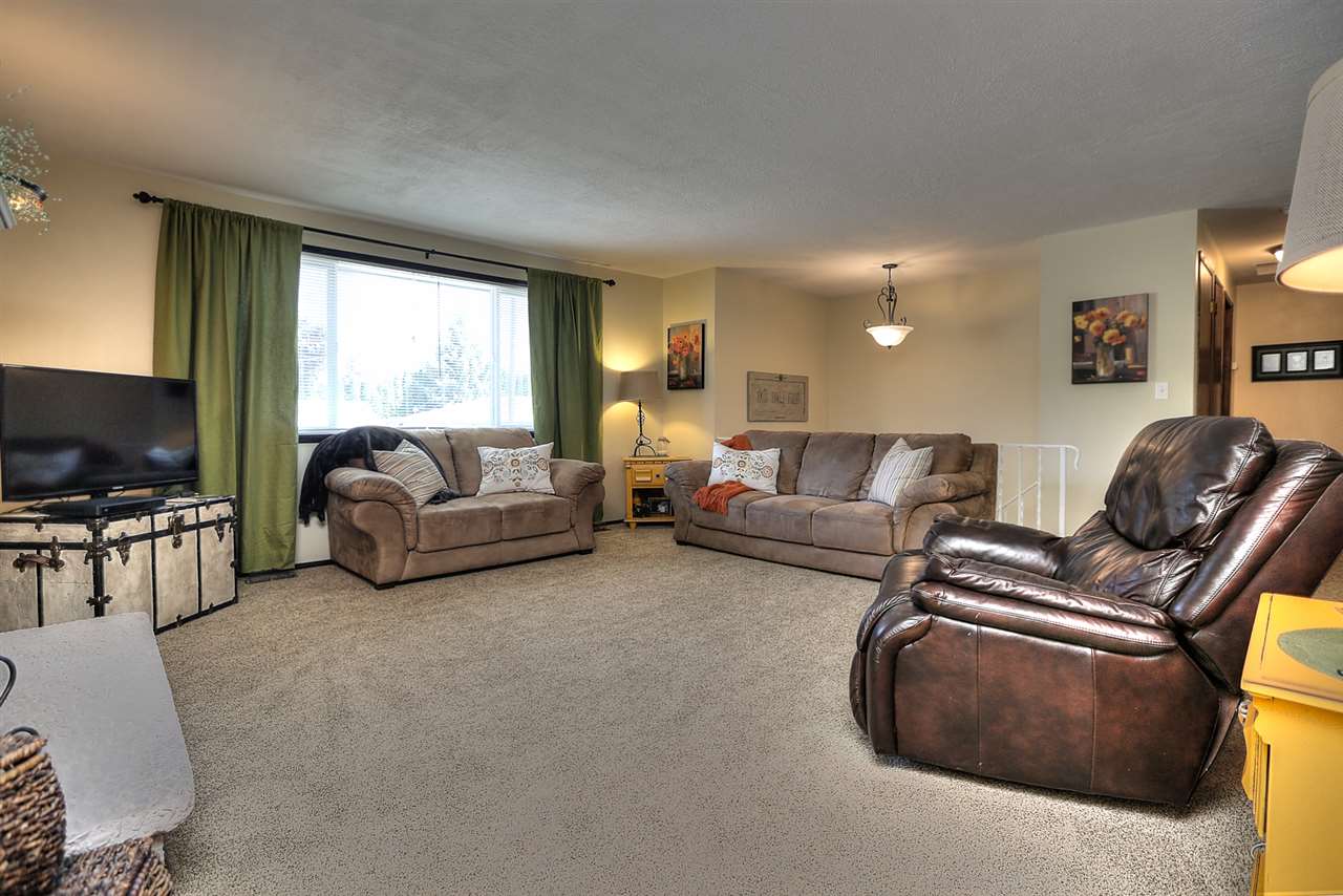 504 South Houk Road Spokane Valley, WA 99216 - Photo 7 of 20