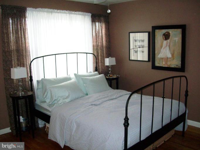 8207 North Boundary Road Dundalk, MD 21222 - Photo 24 of 30 Master Bedroom