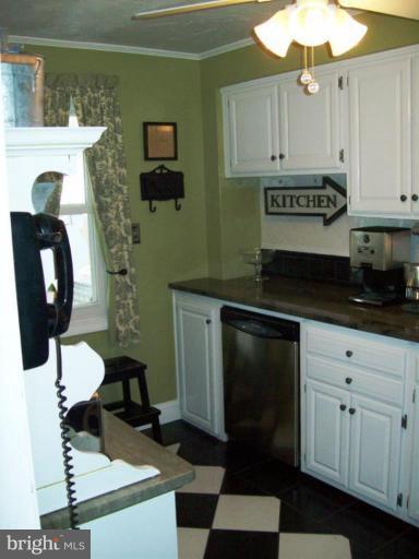 8207 North Boundary Road Dundalk, MD 21222 - Photo 6 of 30 Kitchen #3