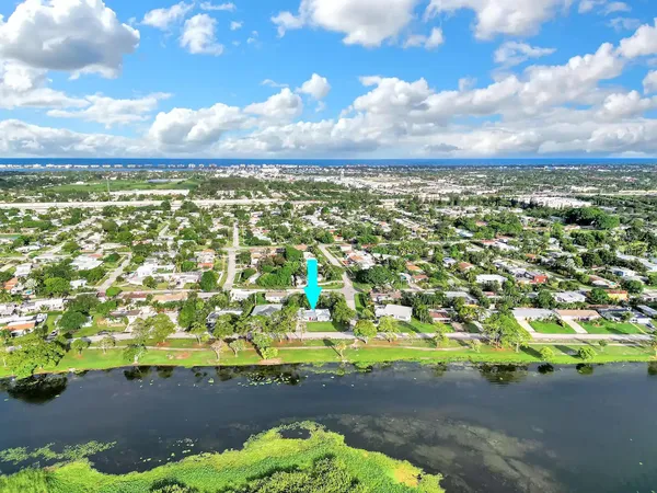 $4,750 | 5574 Lake Osborne Drive, Lake Worth, FL 33461