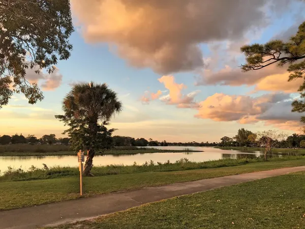 $4,750 | 5574 Lake Osborne Drive, Lake Worth, FL 33461