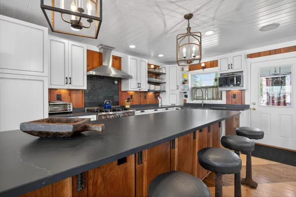 $1,890,000 | 8714 Cherry Point Road, Manitou Beach, MI 49253