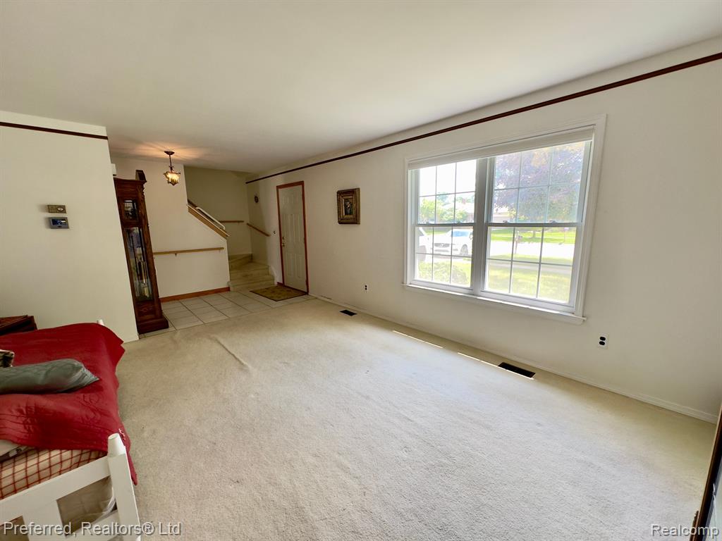 44648 Hanford Road Canton, MI 48187 - Photo 15 of 29