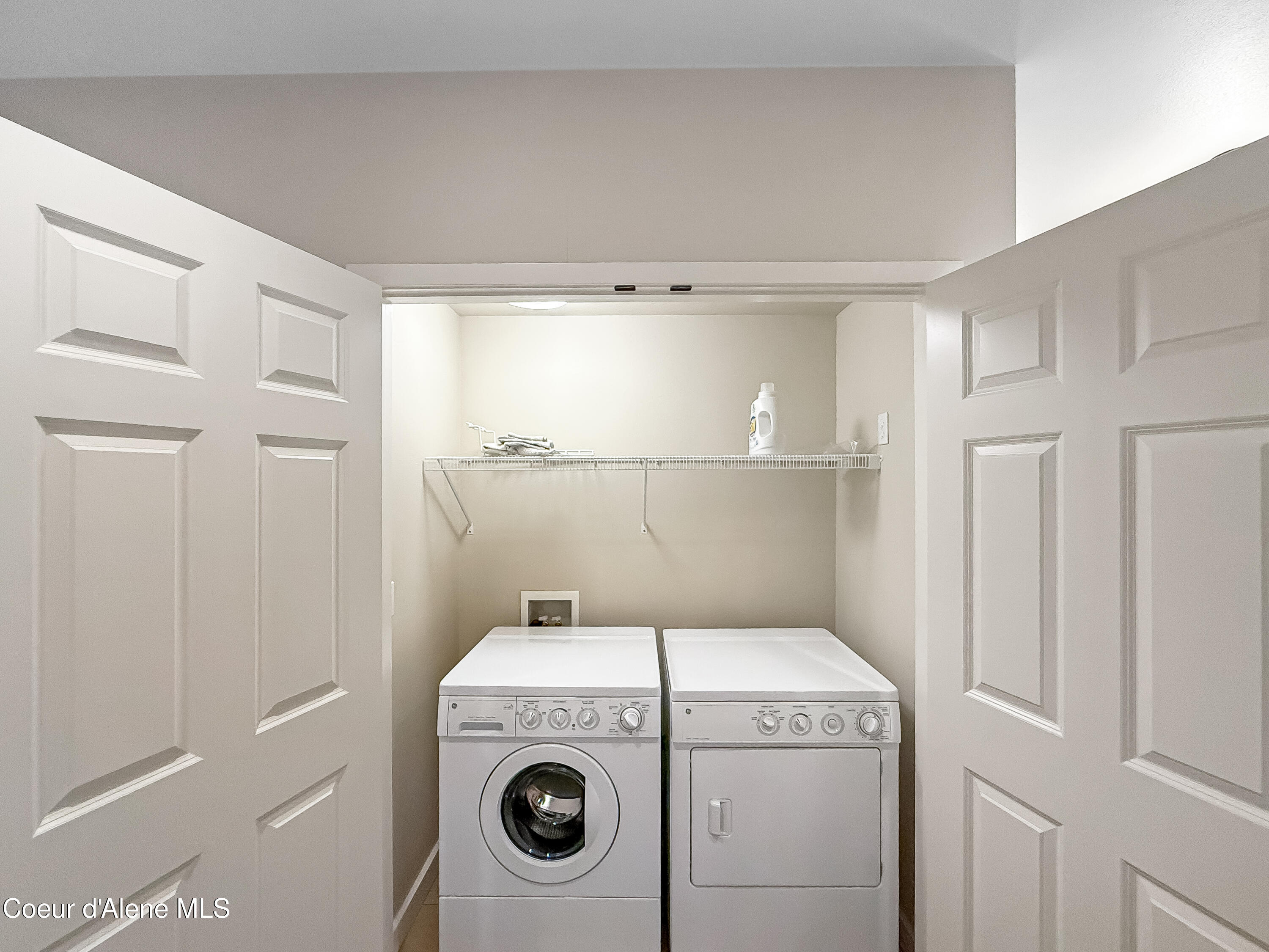 415 West Waterside Drive, Unit 404 Post Falls, ID 83854 - Photo 20 of 25 Laundry