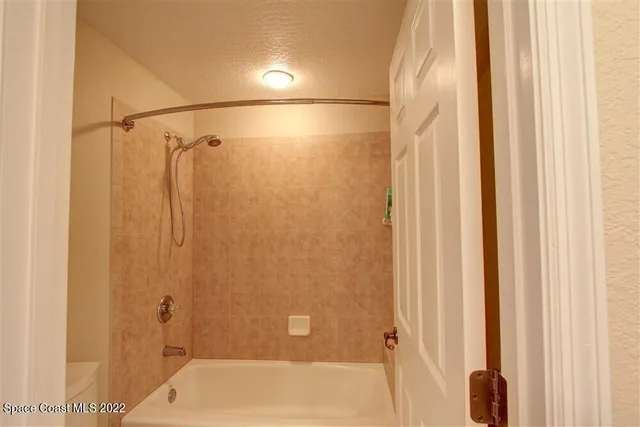 $3,200 | 39 Sorrento Court, Satellite Beach, FL 32937