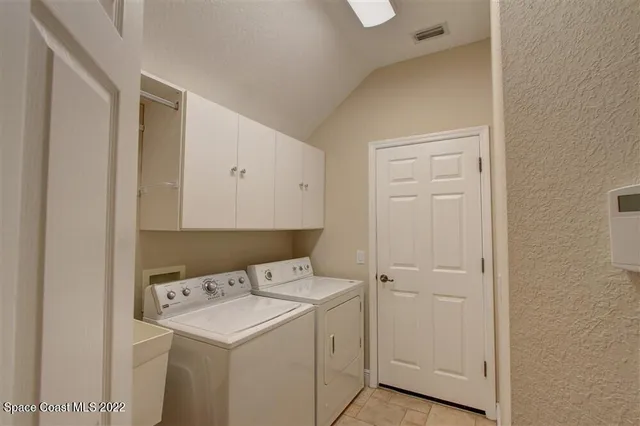 $3,200 | 39 Sorrento Court, Satellite Beach, FL 32937