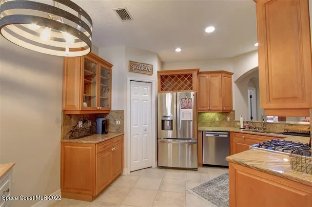 $3,200 | 39 Sorrento Court, Satellite Beach, FL 32937