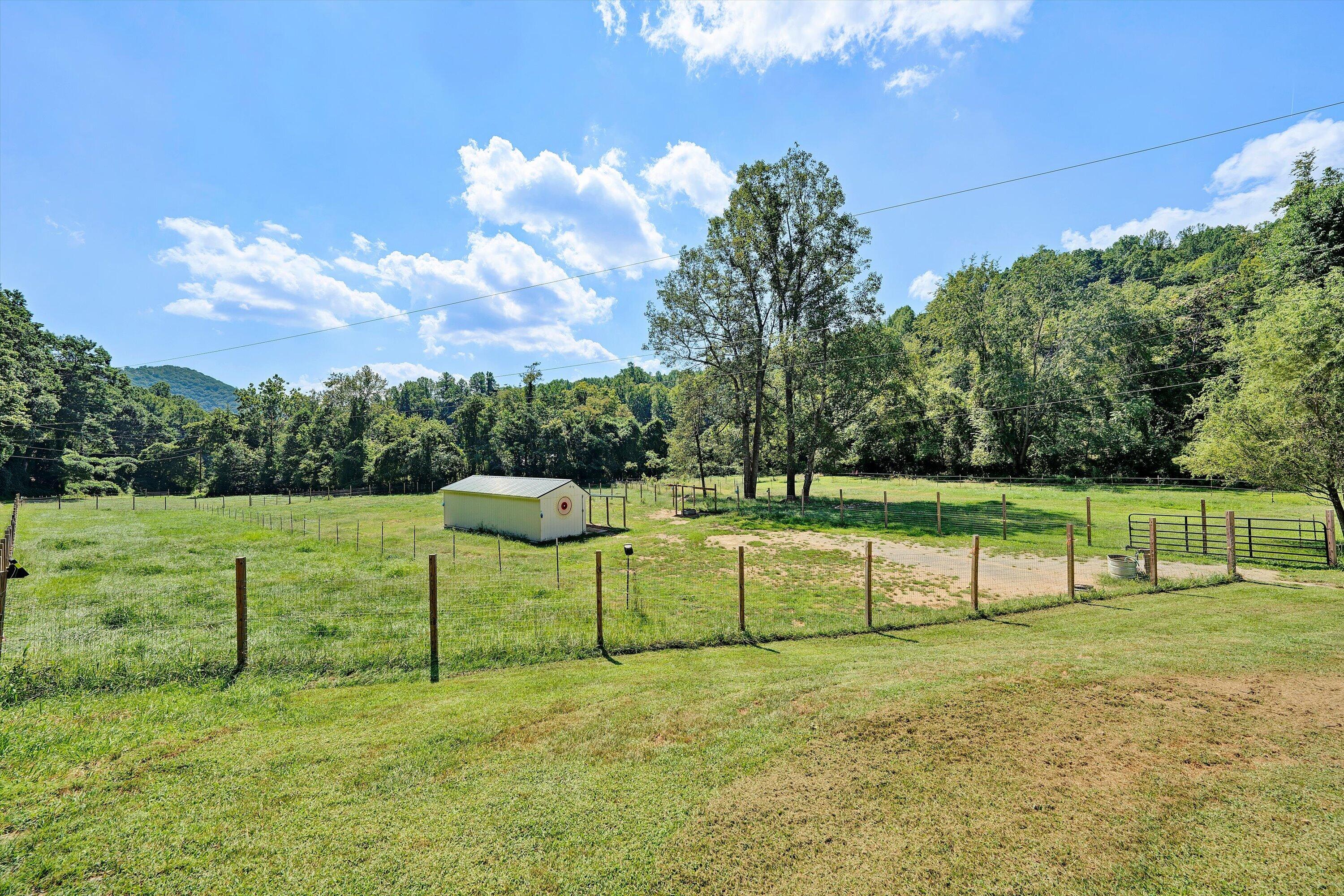 501 Clark Hollow Road Callaway, VA 24067 - Photo 41 of 42 42-DSC00257