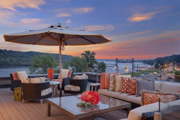$2,500,000 | 501 Main Street North, Unit 500, Stillwater, MN 55082
