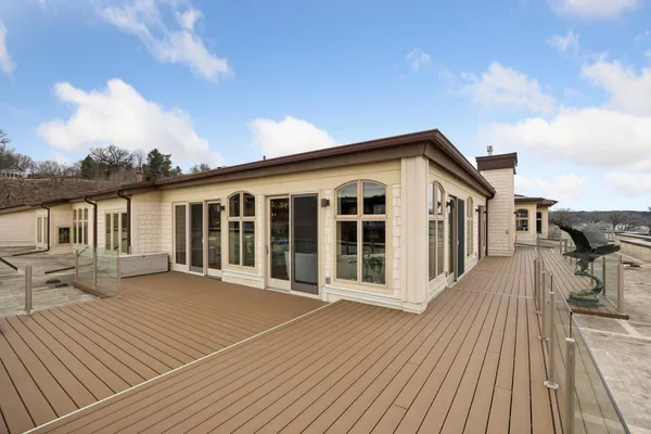 $2,500,000 | 501 Main Street North, Unit 500, Stillwater, MN 55082