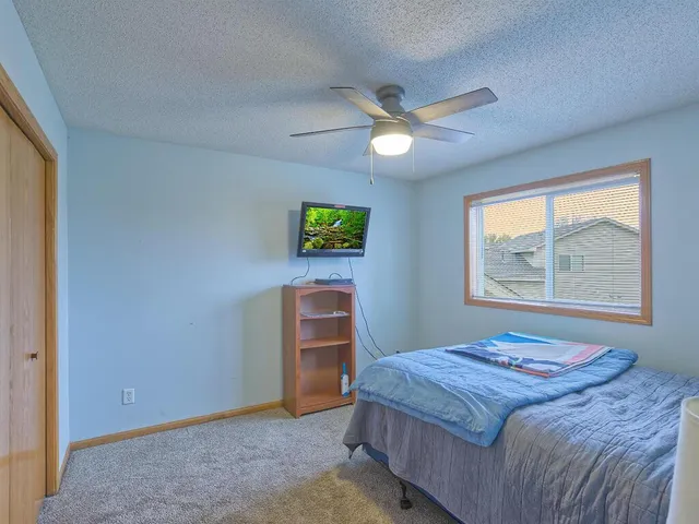 $289,900 | 151 8th Street South, Winsted, MN 55395