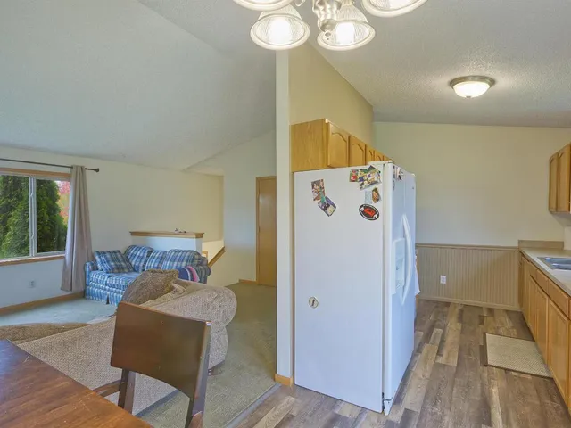 $289,900 | 151 8th Street South, Winsted, MN 55395