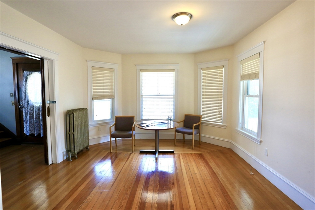 124 Forest Street Medford, MA 02155 - Photo 4 of 29