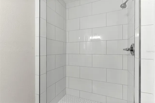 $480,000 | 837 East Edgewood Drive, Lakeland, FL 33803