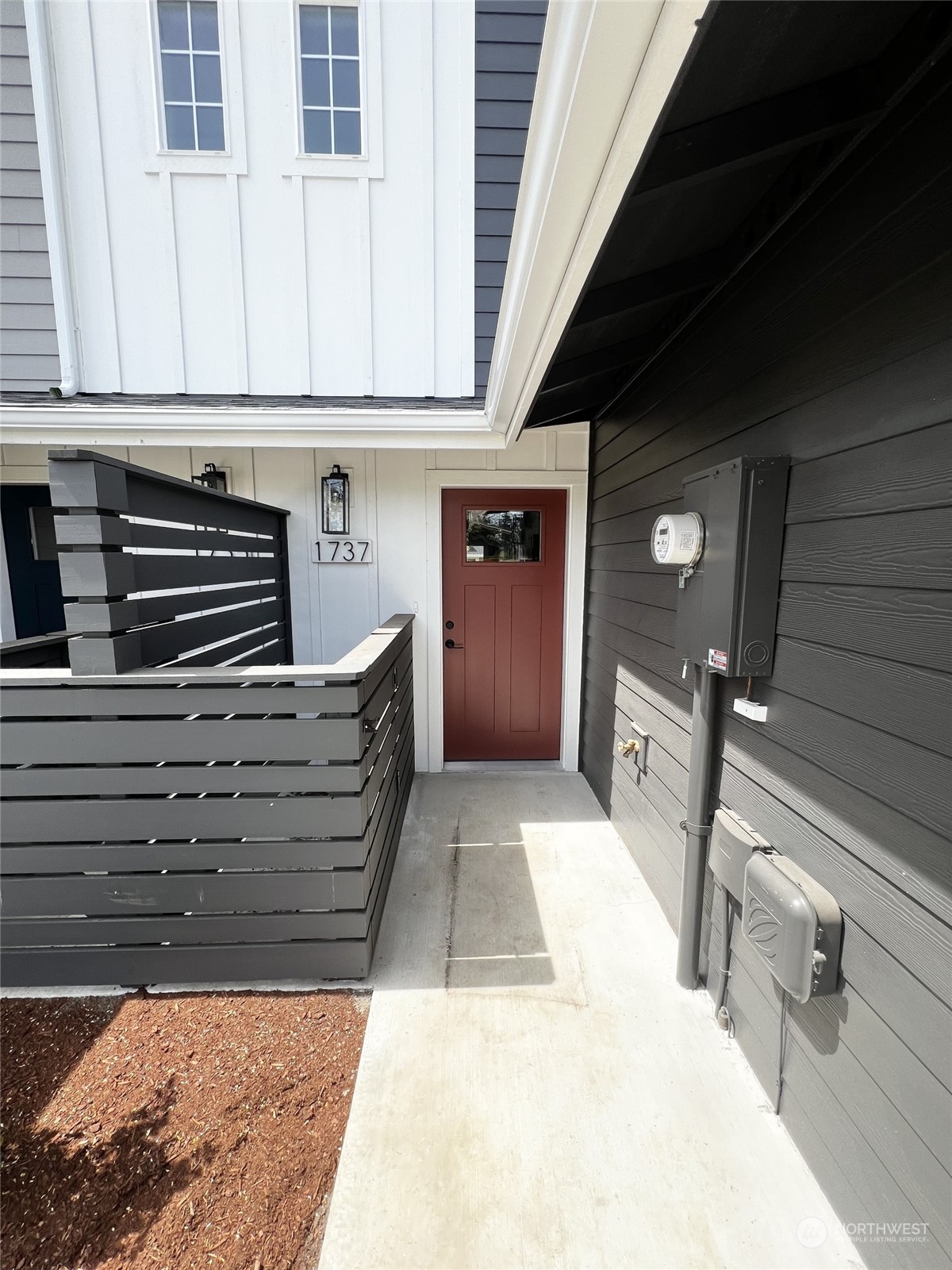 1737 Sunup Loop Bellingham, WA 98226 - Photo 1 of 15