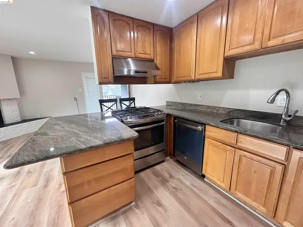 $2,850 | 3620 Walnut Street, Unit B, Lafayette, CA 94549
