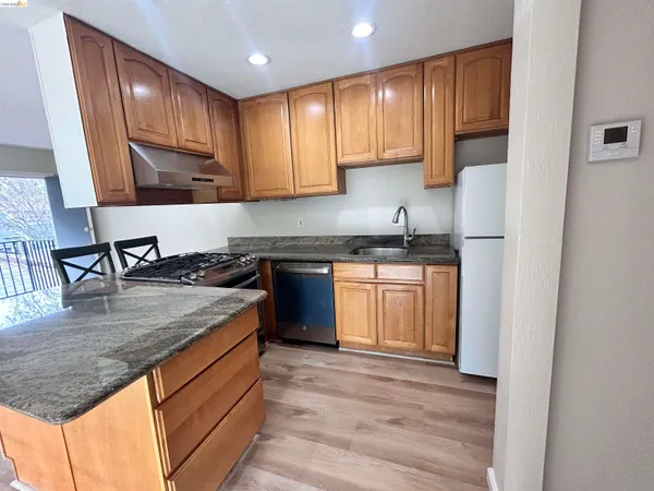 $2,850 | 3620 Walnut Street, Unit B, Lafayette, CA 94549