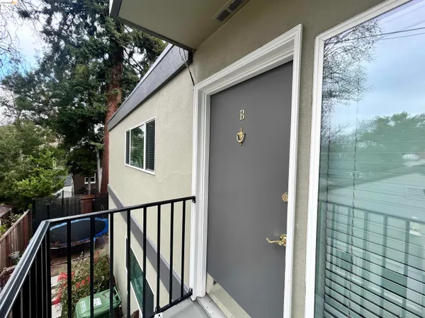 $2,850 | 3620 Walnut Street, Unit B, Lafayette, CA 94549