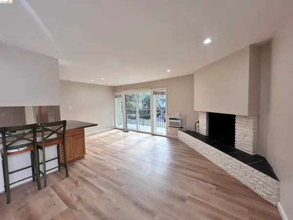 $2,850 | 3620 Walnut Street, Unit B, Lafayette, CA 94549