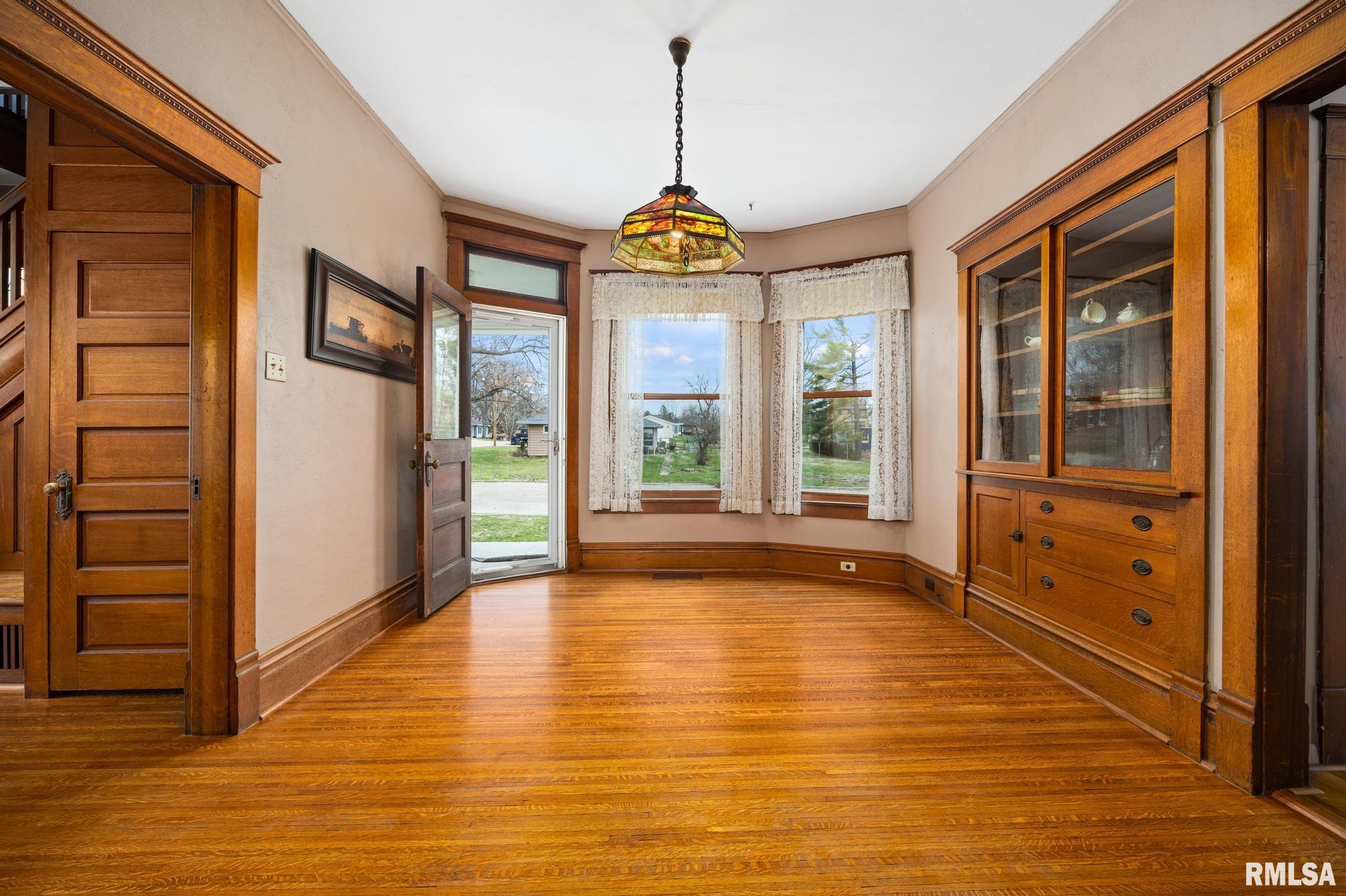 824 3rd Street Lacon, IL 61540 - Photo 13 of 36