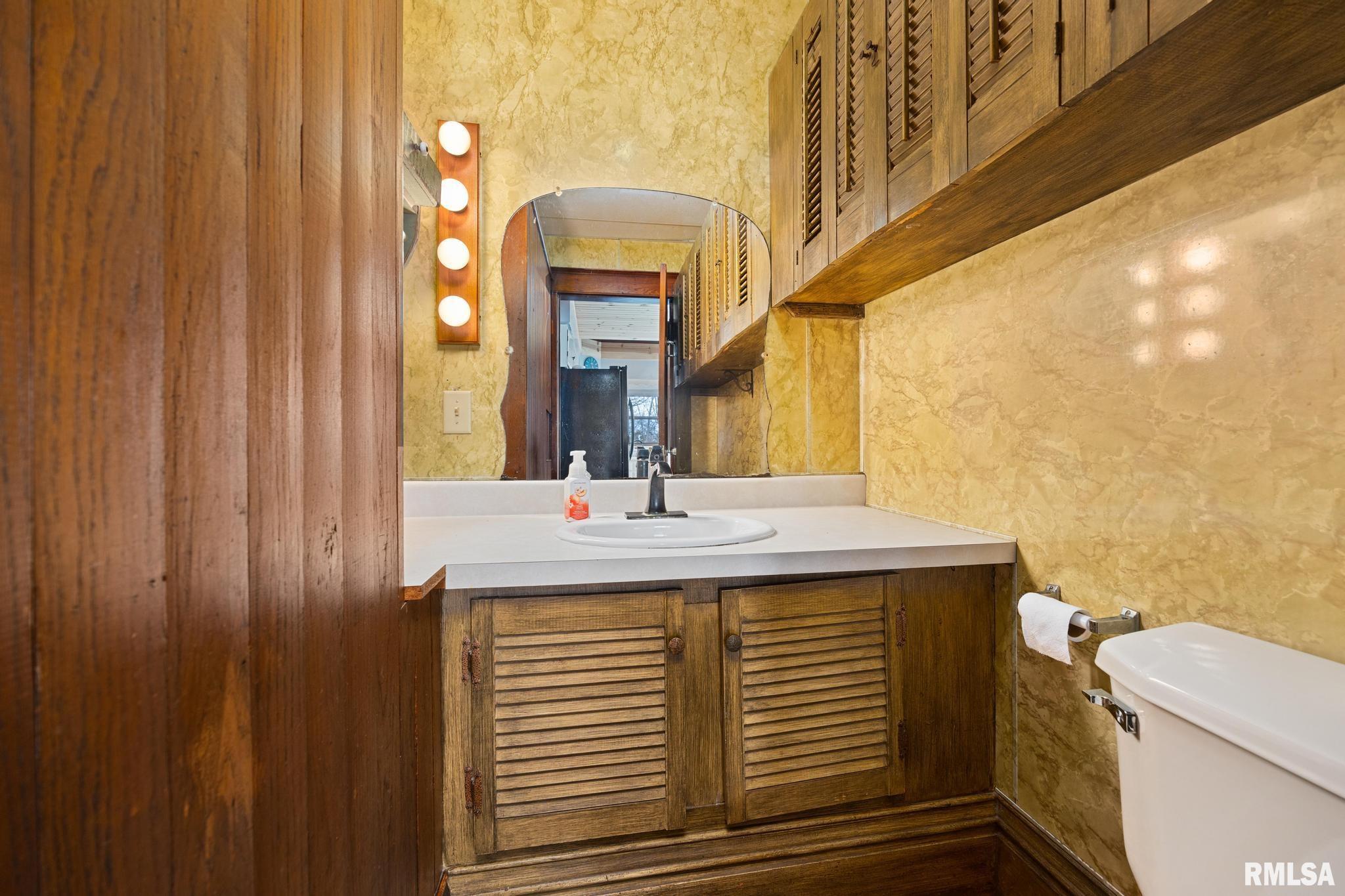 824 3rd Street Lacon, IL 61540 - Photo 15 of 36