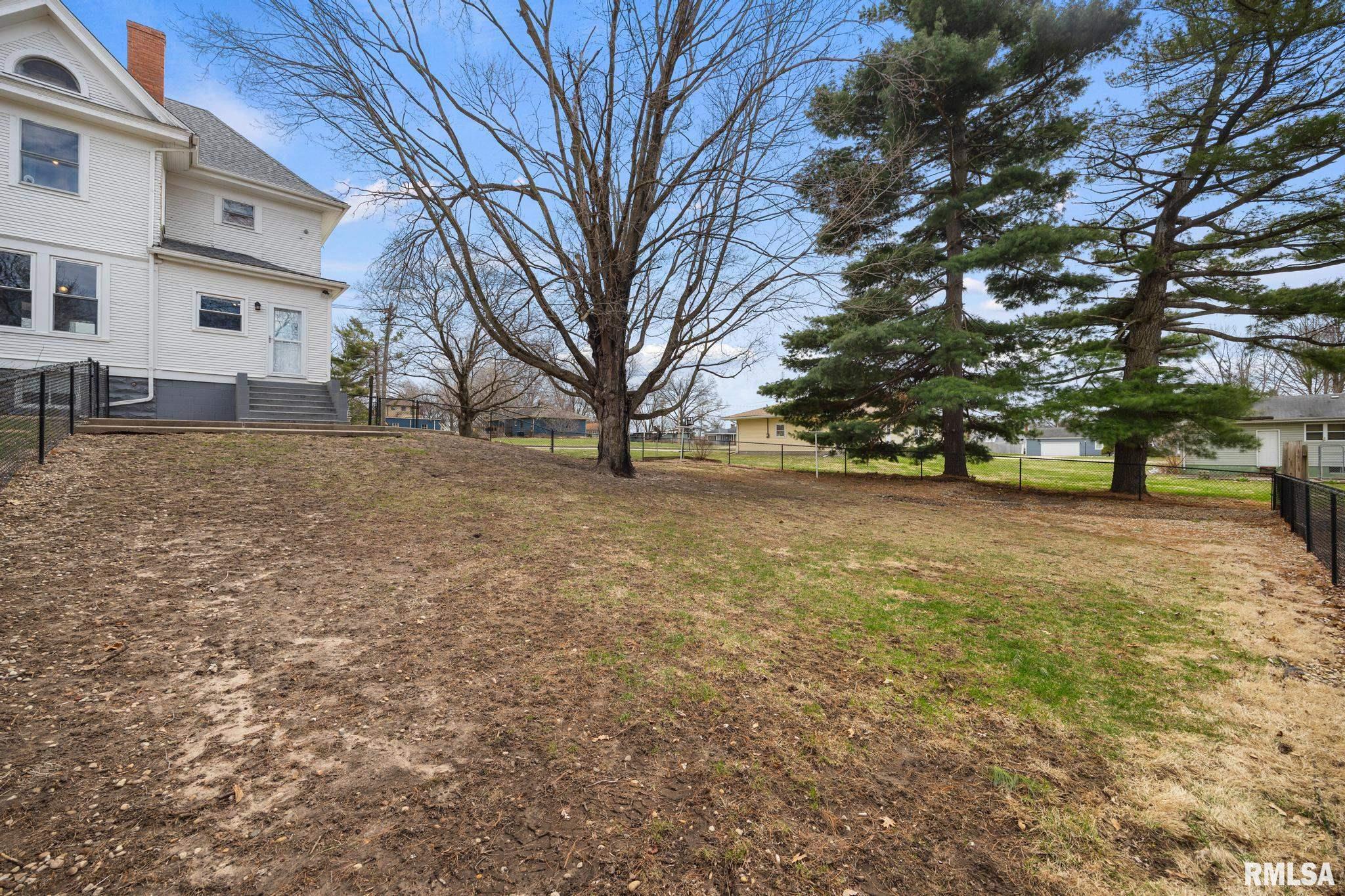824 3rd Street Lacon, IL 61540 - Photo 29 of 36