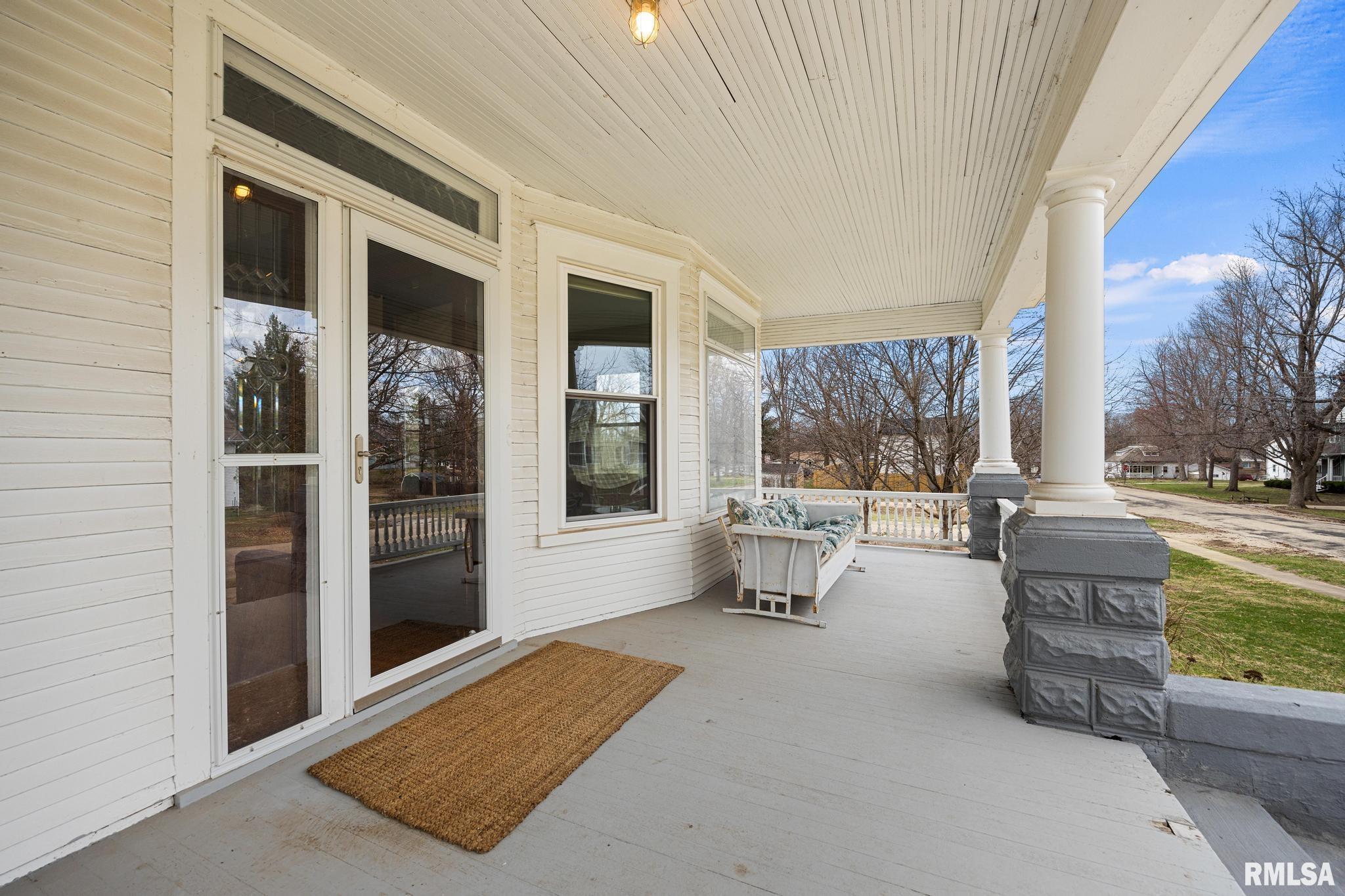 824 3rd Street Lacon, IL 61540 - Photo 6 of 36