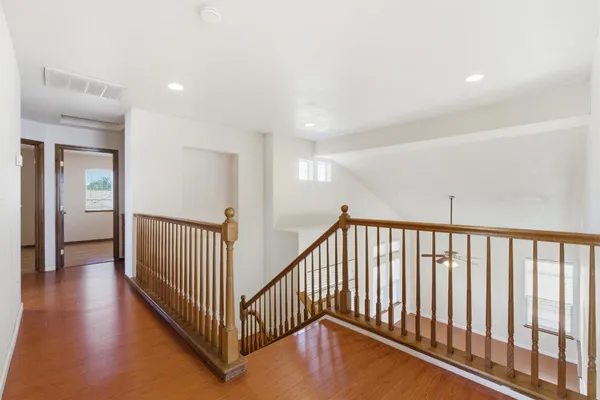 $524,000 | 865 McKelvy Avenue, Clovis, CA 93611