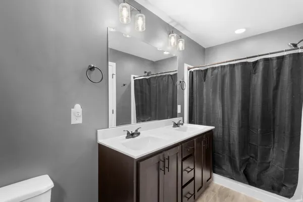 $305,000 | 1449 Fredrick Drive, Clarksville, TN 37042