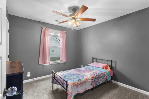 $305,000 | 1449 Fredrick Drive, Clarksville, TN 37042