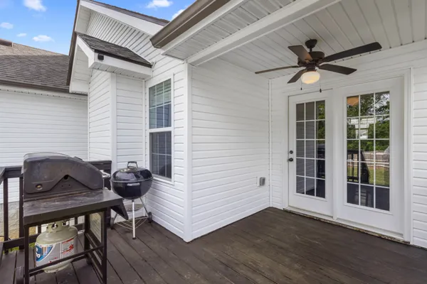 $305,000 | 1449 Fredrick Drive, Clarksville, TN 37042