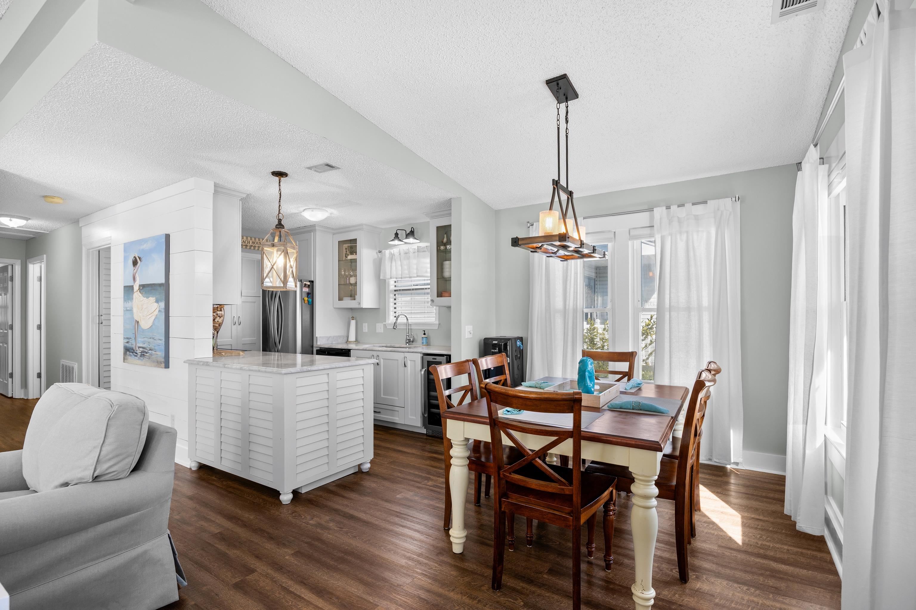 817 Main Sail Court Murrells Inlet, SC 29576 - Photo 8 of 35 Bright and Open Layout